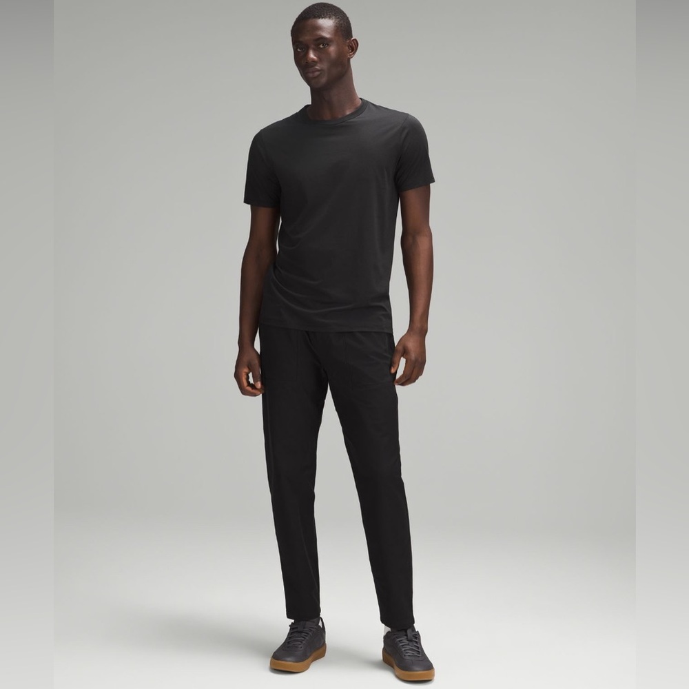 Lululemon Fundamental Tee- Black